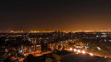 4K实拍城市夜景延时摄影视频的预览图